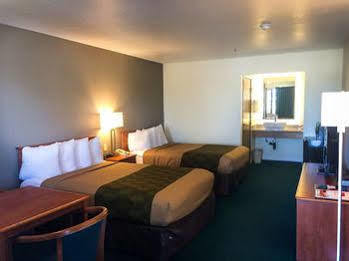 Econo Lodge University Arena ชาร์ลอตต์สวิลล์ ภายนอก รูปภาพ